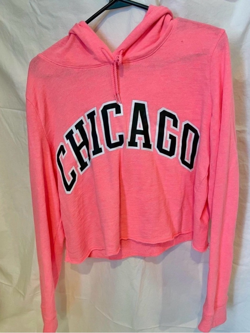 PINK Victoria's Secret Neon Pink 'CHICAGO' Cropped Hoodie